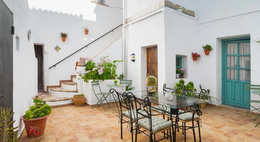Casa Catalán - Image 1
