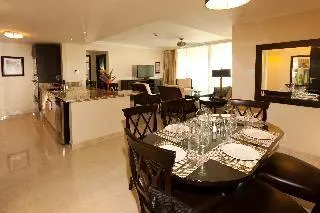 Ocean Two Resort and Residences by Ocean Hotels - Image 1
