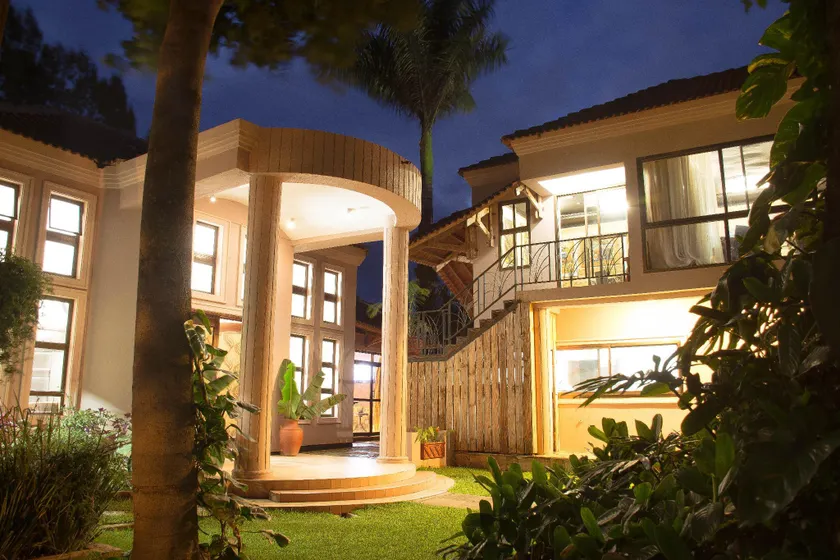 Zawadi House Lodge - Image 1