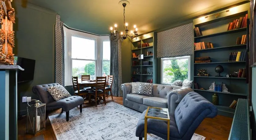 Fairview Boutique Apartments in West Bridgford Centre - Image 1