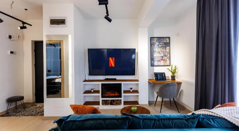 Touchdown Apartment near Bucharest Airport - Image 1