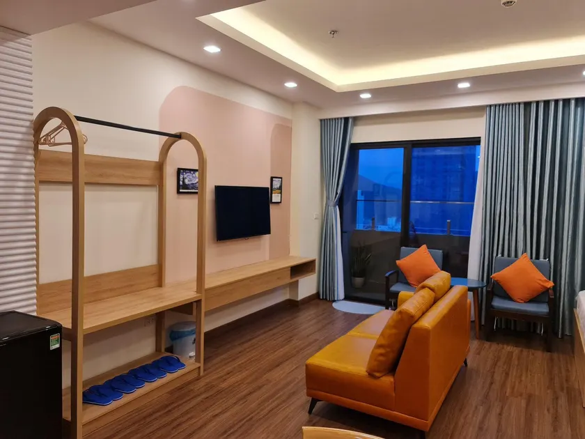 T^R STUDIO APARMENT - Image 1