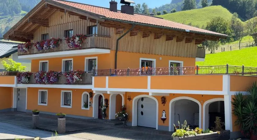 Haus Miller - Image 1