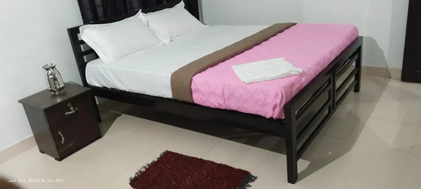 WHITE MIST HOME STAY - Image 1