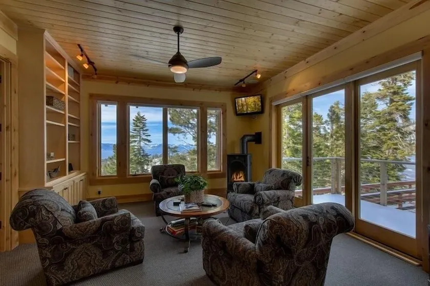 Rock Haven 2 Bedroom Condo - Image 1