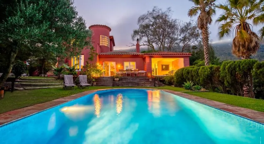 Villa Pájaro en Tarifa con vistas a ÁFRICA - Image 1
