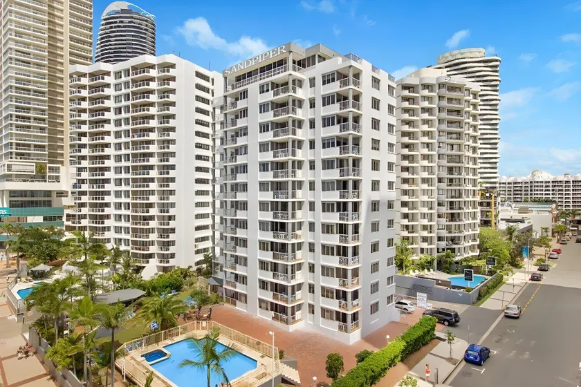 Sandpiper Apartments - Image 1