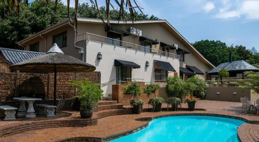 125 on Van Buuren Road Guest House - Image 1