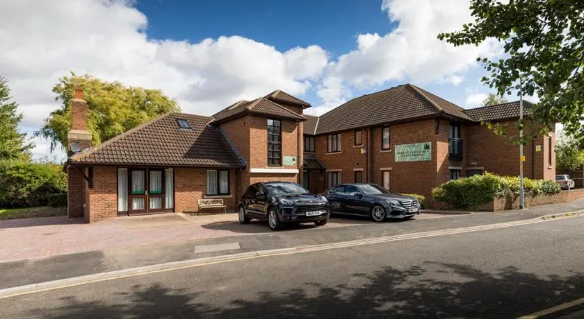 Abbeyfield Lodge - Image 1