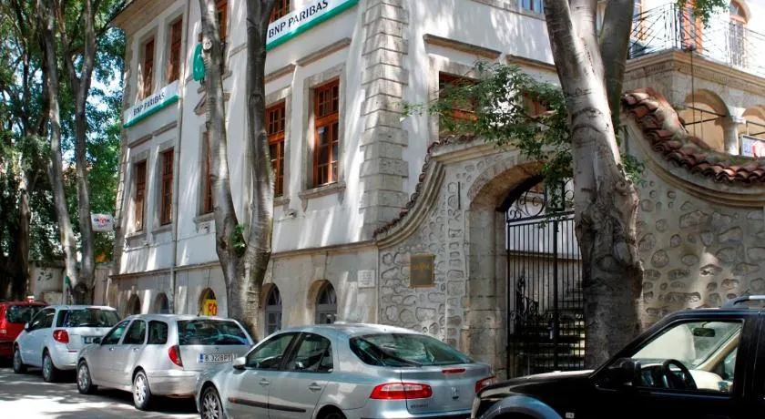 Citadel Guest House - Image 1