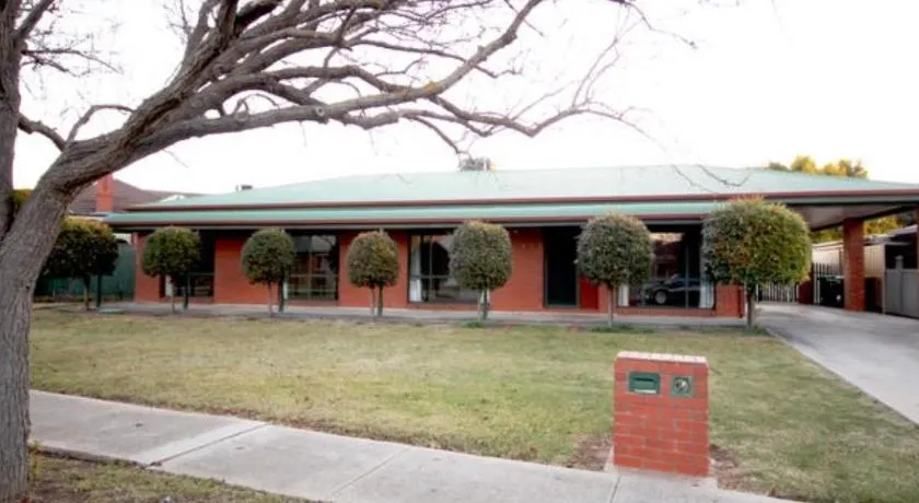 Manor on McIntyre - Image 1