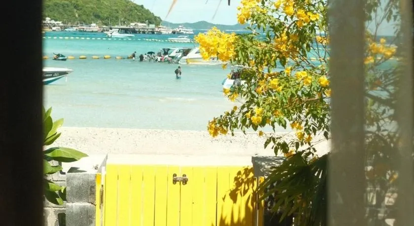 The Beach Road cabin kohlarn - Image 1