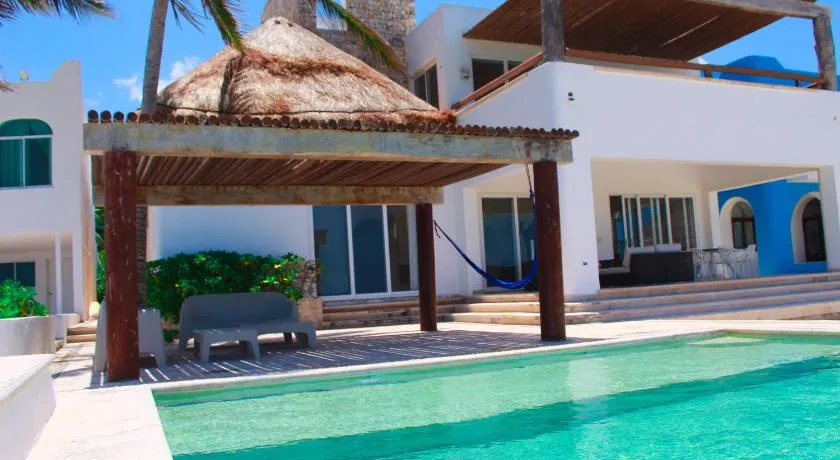 Nisiros Spacious Beachfront home - Image 1