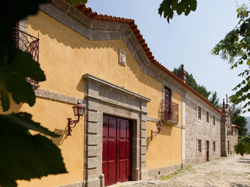 Quinta do Bárrio - Manor Guest House - Image 1