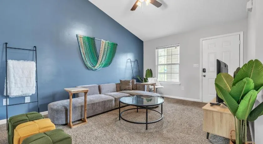 CB 974-301 Fayetteville Oasis I Modern, Comfy - Image 1