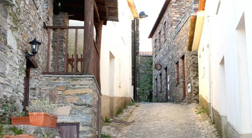 Casa Aigra - Image 1