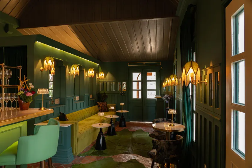 Satri House Hotel - Image 1