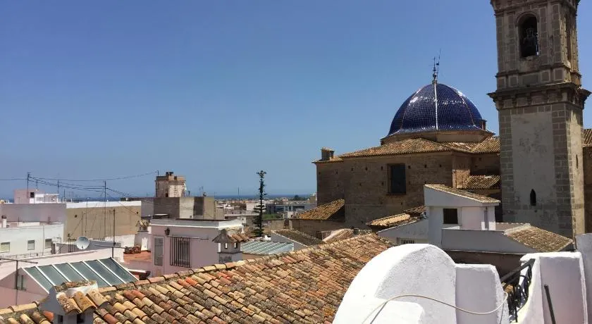 Old Town Oliva Guest Apartment - Image 1