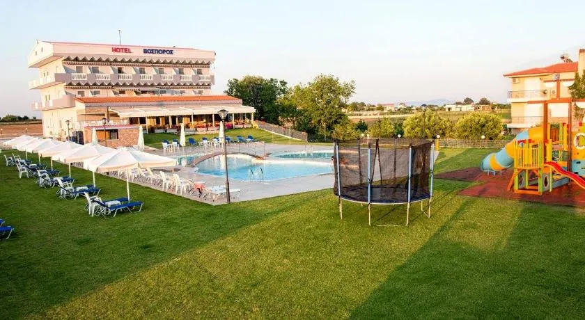 Vosporos Hotel - Image 1