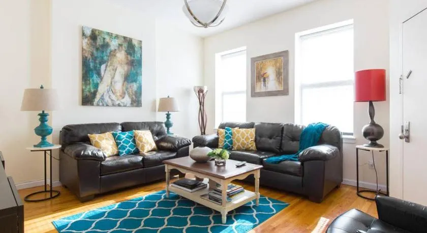 Elegant and Comfortable Stay - Image 1