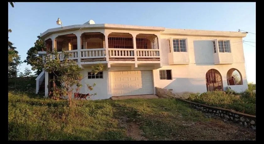 Moorish Mount High Mandeville Retreat - Image 1