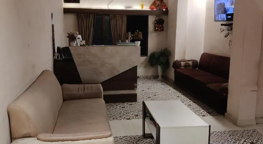 TEN Hotel - Image 1