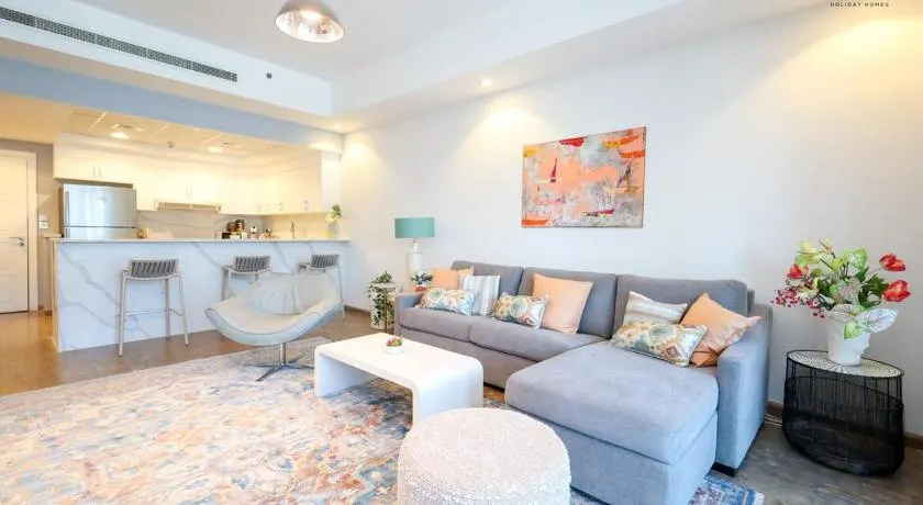 Gorgeous 1 Bed in Churchill Tower, Business Bay - Image 1