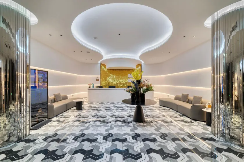 Kenton Wenzhou Hotel - Image 1