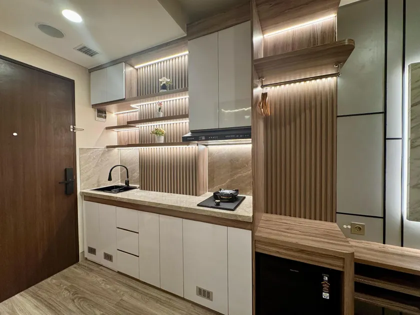 Apartement Transpark Cibubur by Raya Property with Pool View & Netflix 2 - Image 1