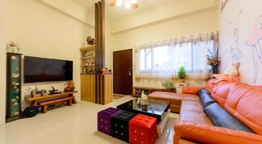 Waltz Villa - Image 1