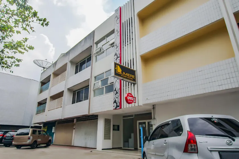 Vivo Rooms by OYO Rooms - Image 1