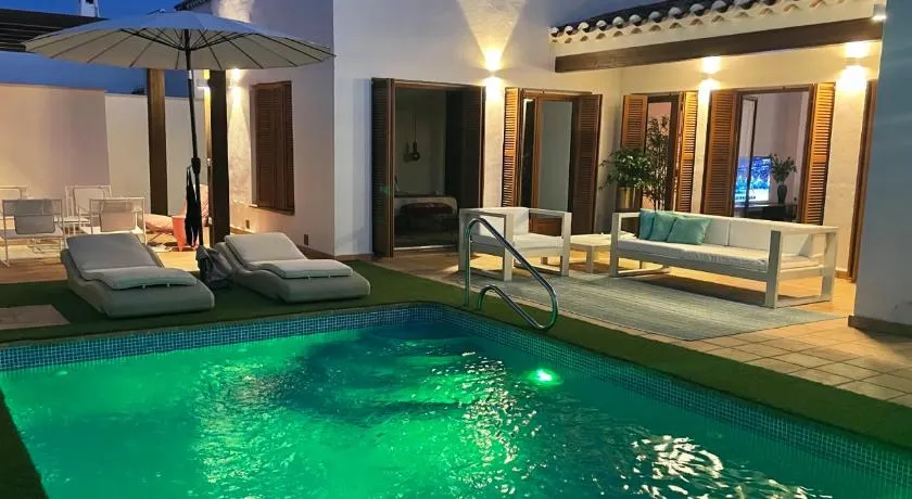 Villa para disfrutar en el Valle Golf Resort - Image 1