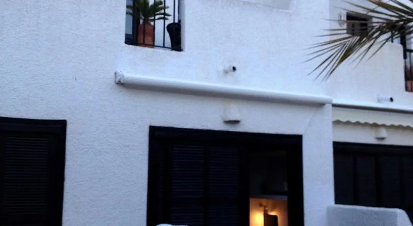 Casa Serene - Image 1