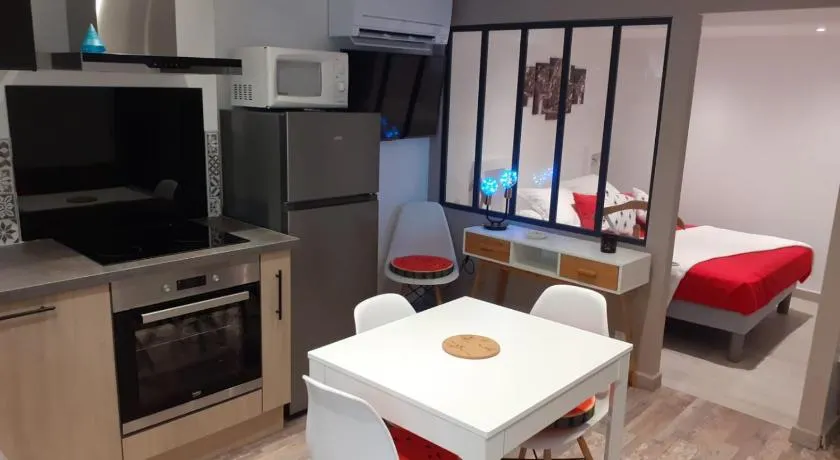 chez le tit - Image 1