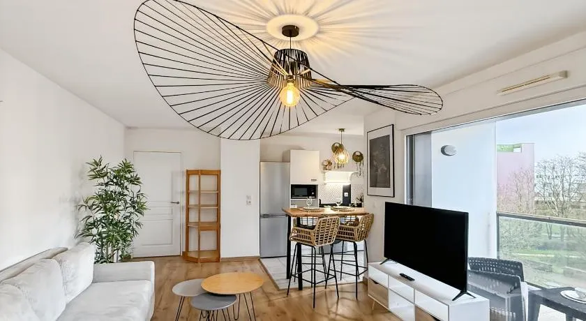L'Onyx - Balcon & Garage Privé - Spacieux & Coeur de Rennes - Image 1