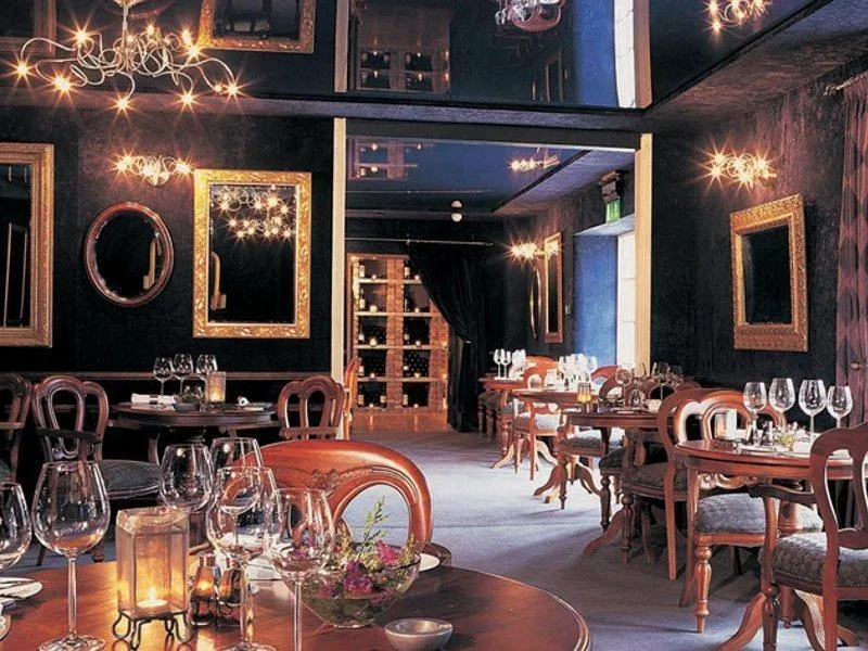 Brook Lodge Hotel - Image 1