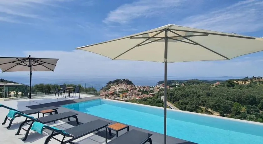 Blue Lilac Villas - Image 1