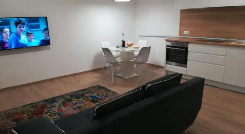 Centar Guest house - Image 1
