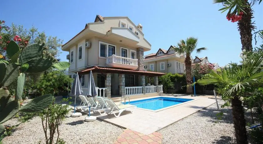 Lebrentals Tina Villas - Image 1