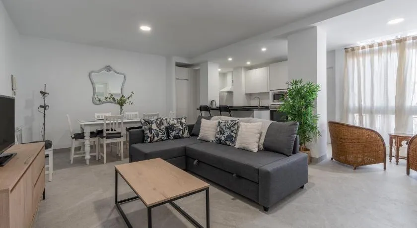 tuGuest Ronda Aparment - Image 1