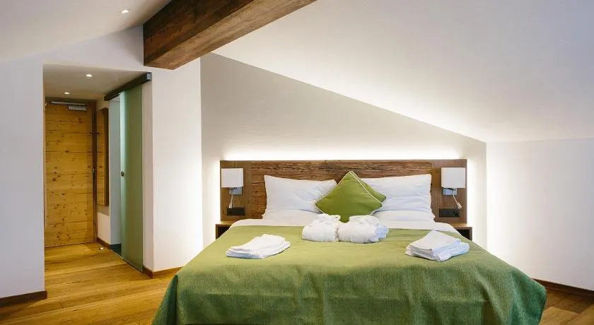 Hotel & Restaurant Zum Schwarzen Bären - Image 1