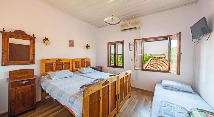 Hostel Pashov - Image 1