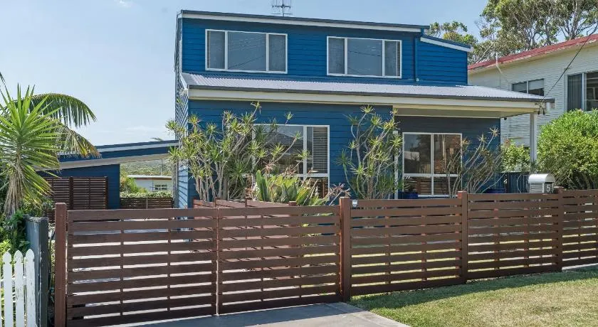 The Blue Cottage - Image 1