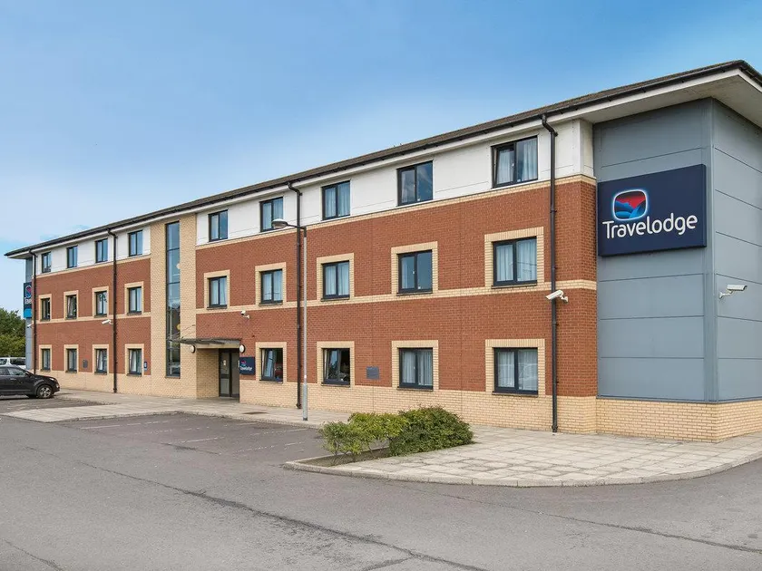 Travelodge Glenrothes - Image 1