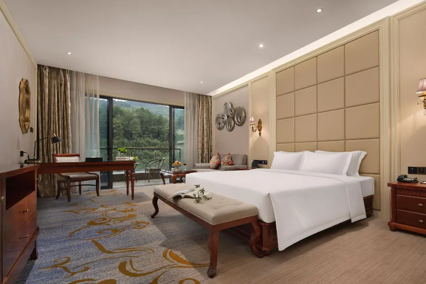 Guizhou Hotel - Image 1