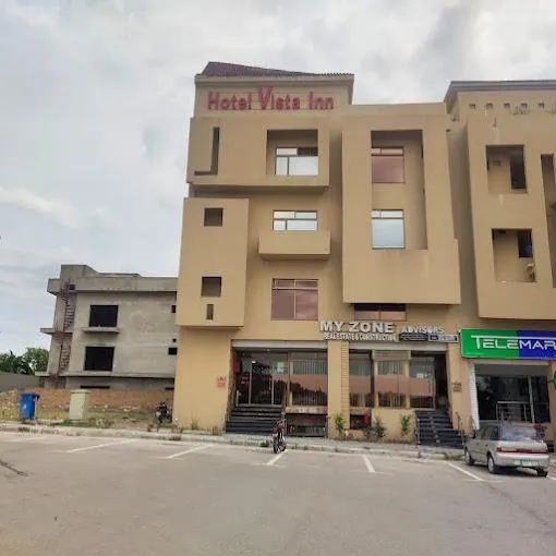Hotel Vista Inn DHA - Image 1
