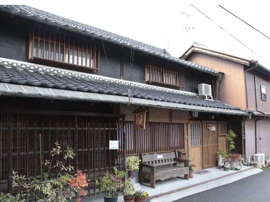Machiya Guesthouse Miwa - Image 1
