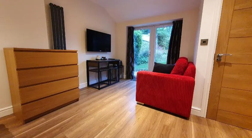 Old School House Studio - Image 1