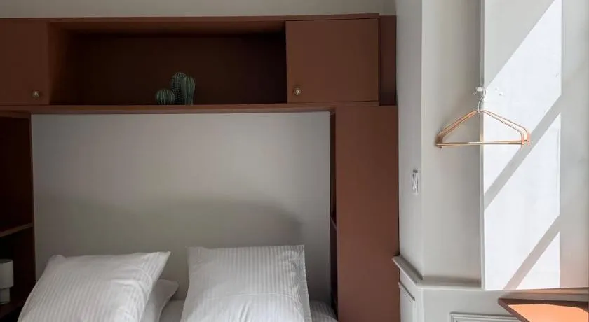 Appartement rénové accès rapide Rennes Saint-Malo - Image 1