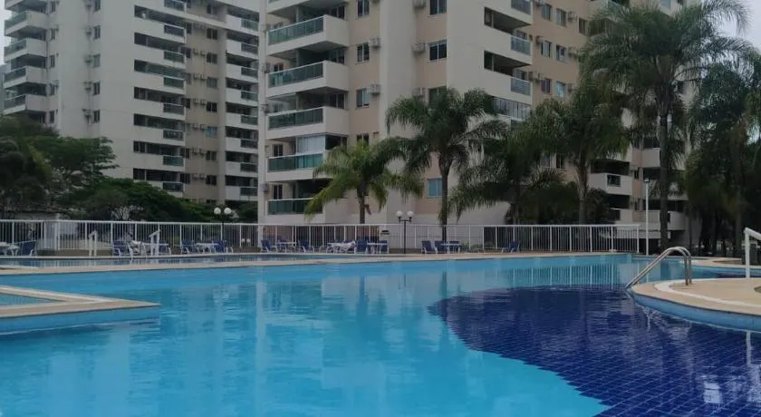 Lindo apto Recreio RJ, em frente ao Rio Centro - Image 1